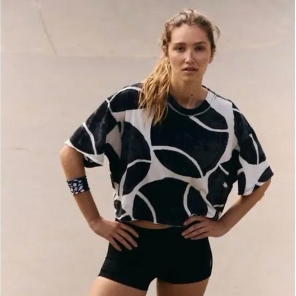 NWT! Free People Movement Inspired Printed Tee; Racquet Combo; Size Medium